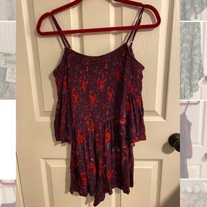 Hollister romper